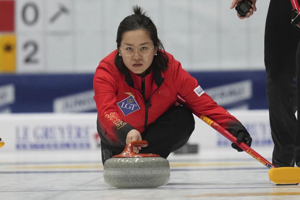 NBA常规赛：森林狼 123-104 逆转活塞，7 人冲突离场.